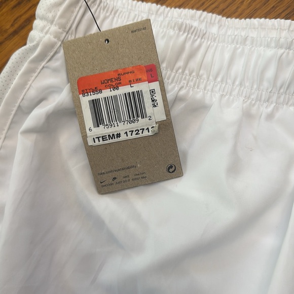 Nike Dri FIT Tempo Women's Brief-Lined
Printed Running Shorts nwt - Picture 6 of 7